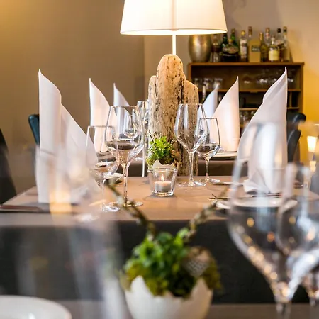 Hotel Schloss Ranzow - Kleines Romantik - Wellness - Golfplatz - Hochzeiten & Feiern Lohme