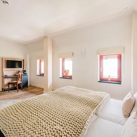 Schloss Ranzow - Kleines Romantik - Wellness - Golfplatz - Hochzeiten & Feiern 호텔 4*