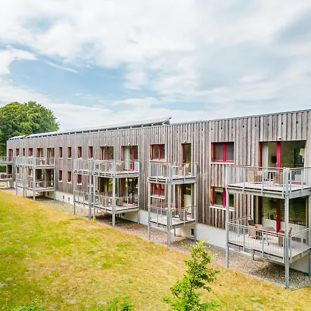 Schloss Ranzow - Kleines Romantik - Wellness - Golfplatz - Hochzeiten & Feiern 호텔