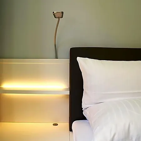 Hotel Schloss Ranzow - Kleines Romantik - Wellness - Golfplatz - Hochzeiten & Feiern
