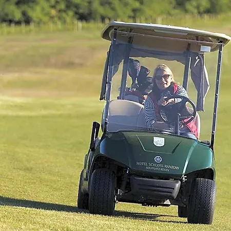Hotel Schloss Ranzow - Kleines Romantik - Wellness - Golfplatz - Hochzeiten & Feiern