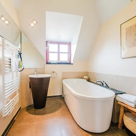 Schloss Ranzow - Kleines Romantik - Wellness - Golfplatz - Hochzeiten & Feiern 酒店 4*