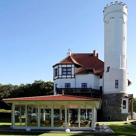 Hotel Schloss Ranzow - Kleines Romantik - Wellness - Golfplatz - Hochzeiten & Feiern