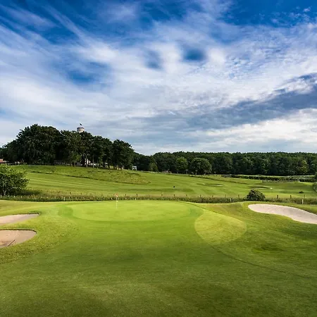 Schloss Ranzow - Kleines Romantik - Wellness - Golfplatz - Hochzeiten & Feiern 4*