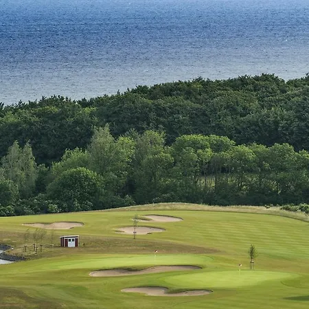 호텔 Schloss Ranzow - Kleines Romantik - Wellness - Golfplatz - Hochzeiten & Feiern 4*