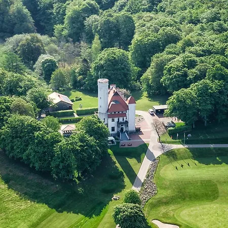 Schloss Ranzow - Kleines Romantik - Wellness - Golfplatz - Hochzeiten & Feiern Lohme