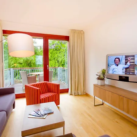 Schloss Ranzow - Kleines Romantik - Wellness - Golfplatz - Hochzeiten & Feiern 4*