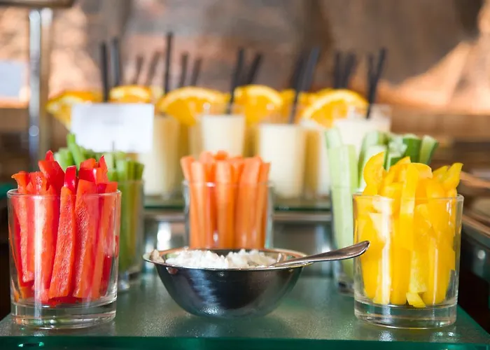 Отель Schloss Ranzow - Kleines Romantik - Wellness - Golfplatz - Hochzeiten & Feiern Ломе