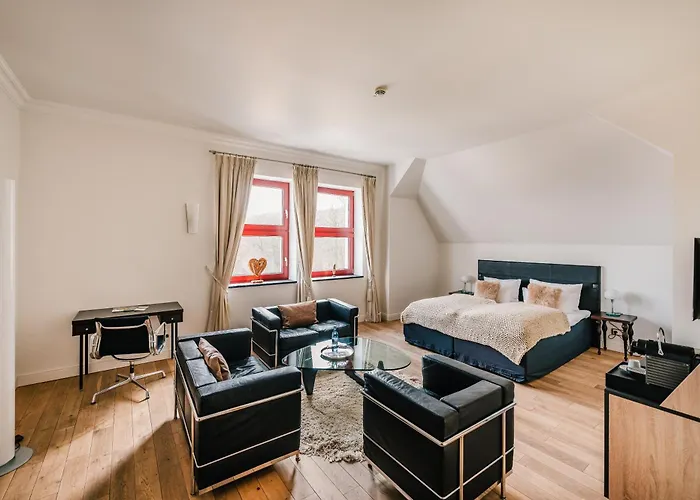 Hotel Schloss Ranzow - Kleines Romantik - Wellness - Golfplatz - Hochzeiten & Feiern Lohme