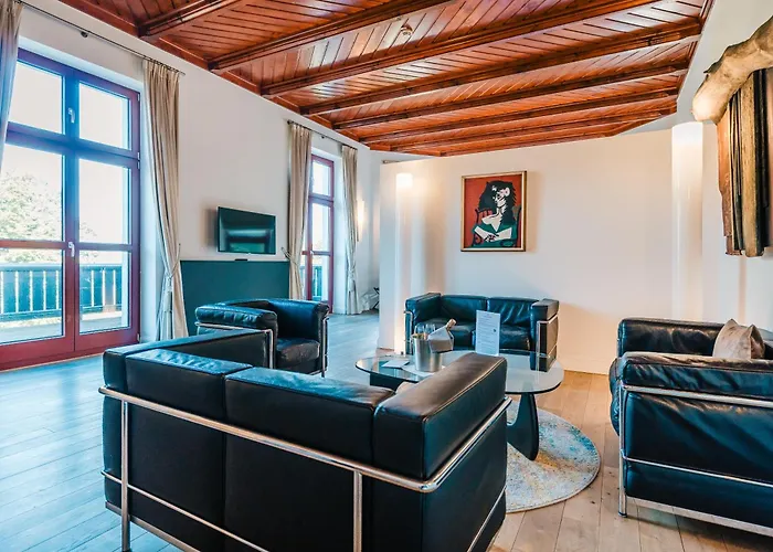 Schloss Ranzow - Kleines Romantik - Wellness - Golfplatz - Hochzeiten & Feiern Ломе