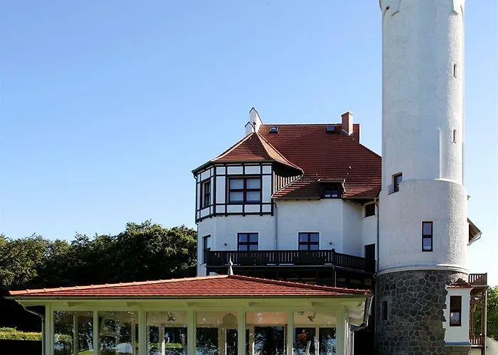 Отель Schloss Ranzow - Kleines Romantik - Wellness - Golfplatz - Hochzeiten & Feiern