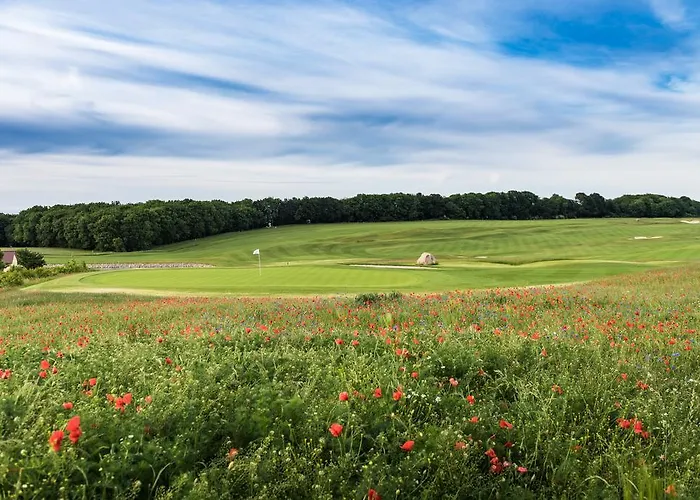 Отель Schloss Ranzow - Kleines Romantik - Wellness - Golfplatz - Hochzeiten & Feiern
