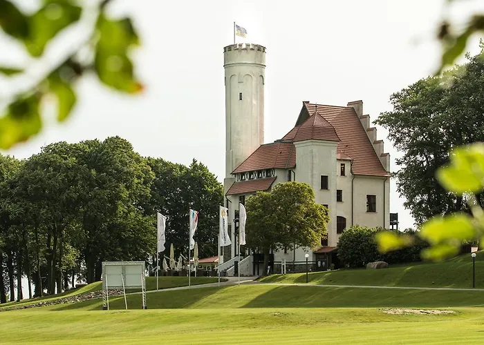 Schloss Ranzow - Kleines Romantik - Wellness - Golfplatz - Hochzeiten & Feiern