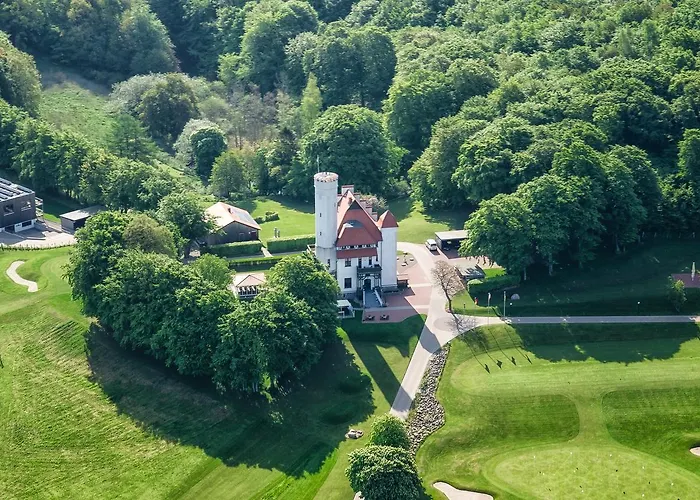 Schloss Ranzow - Kleines Romantik - Wellness - Golfplatz - Hochzeiten & Feiern Ломе